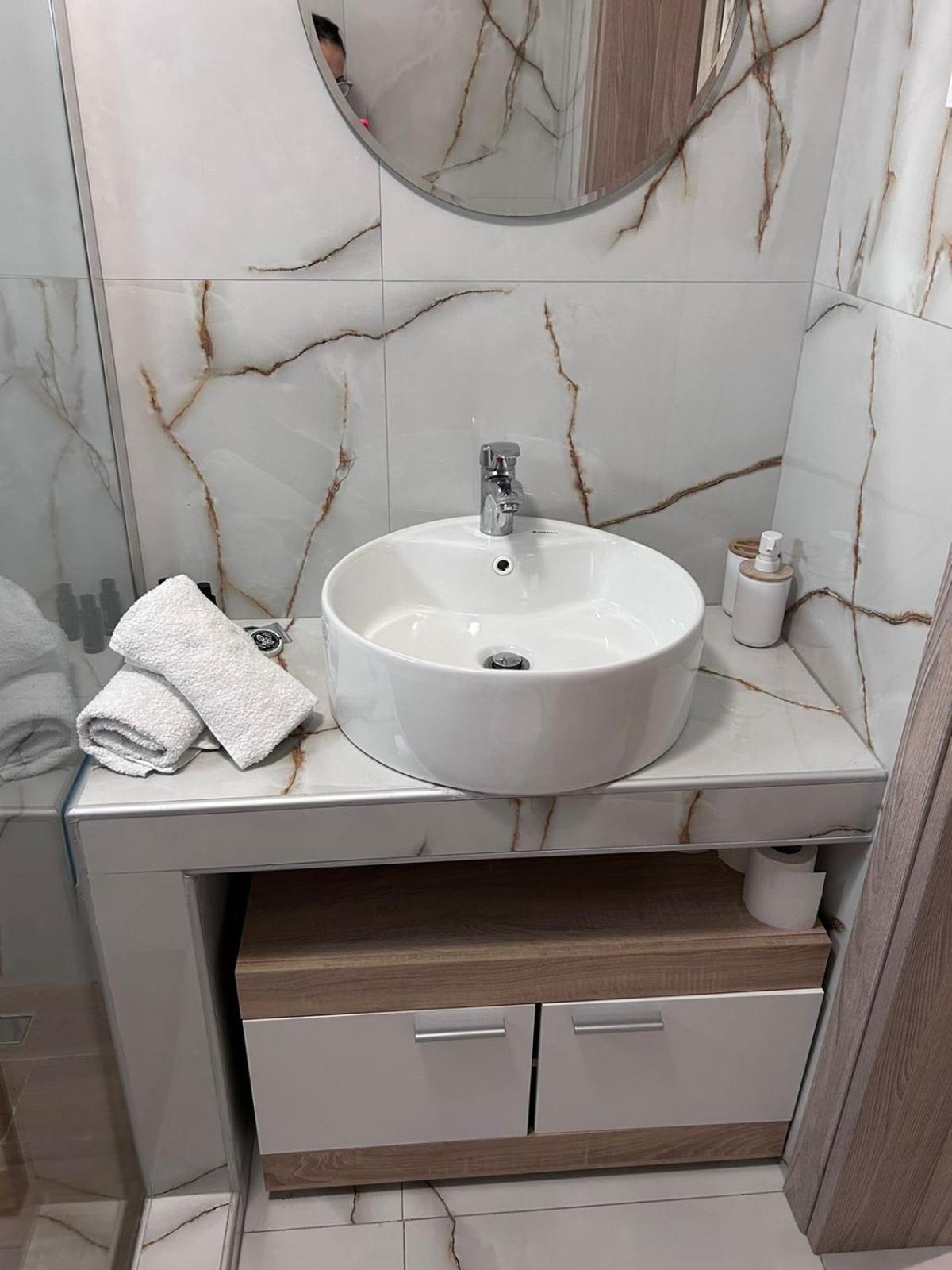 קראמוטי Amaya Pine Rooms מראה חיצוני תמונה