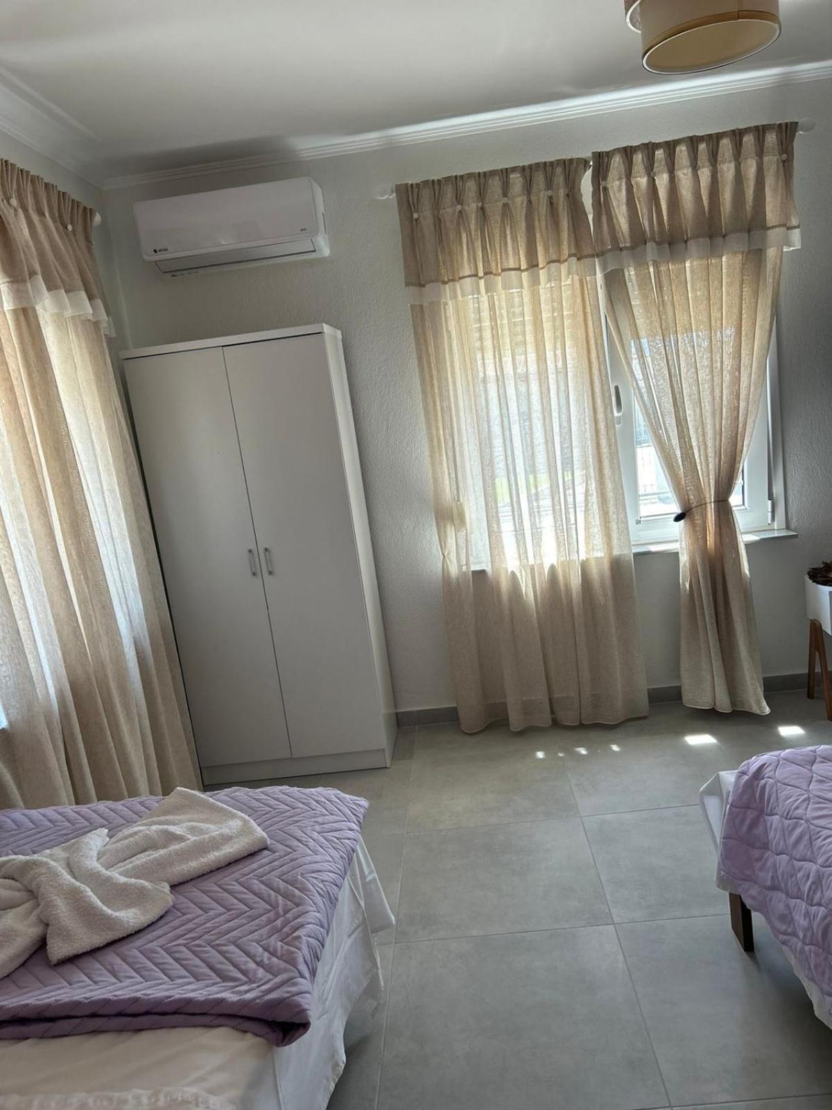 קראמוטי Amaya Pine Rooms מראה חיצוני תמונה